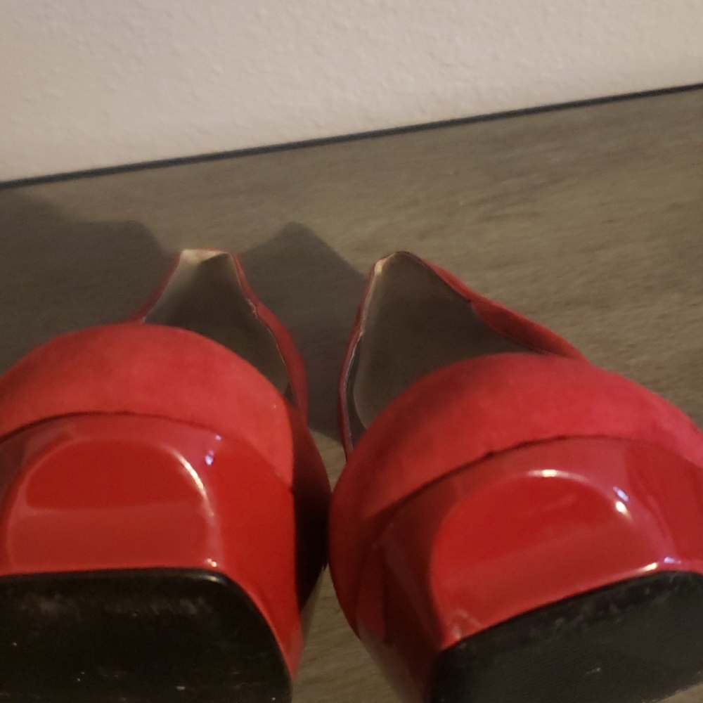 Shoes - Picture 7 of 7